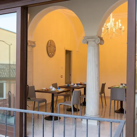 Ponte Capograssi Bed & Breakfast 4*