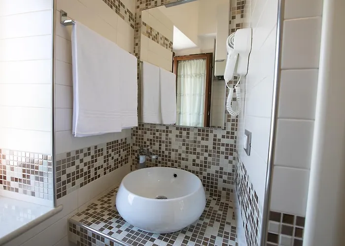 Ponte Capograssi Bed & Breakfast 4*